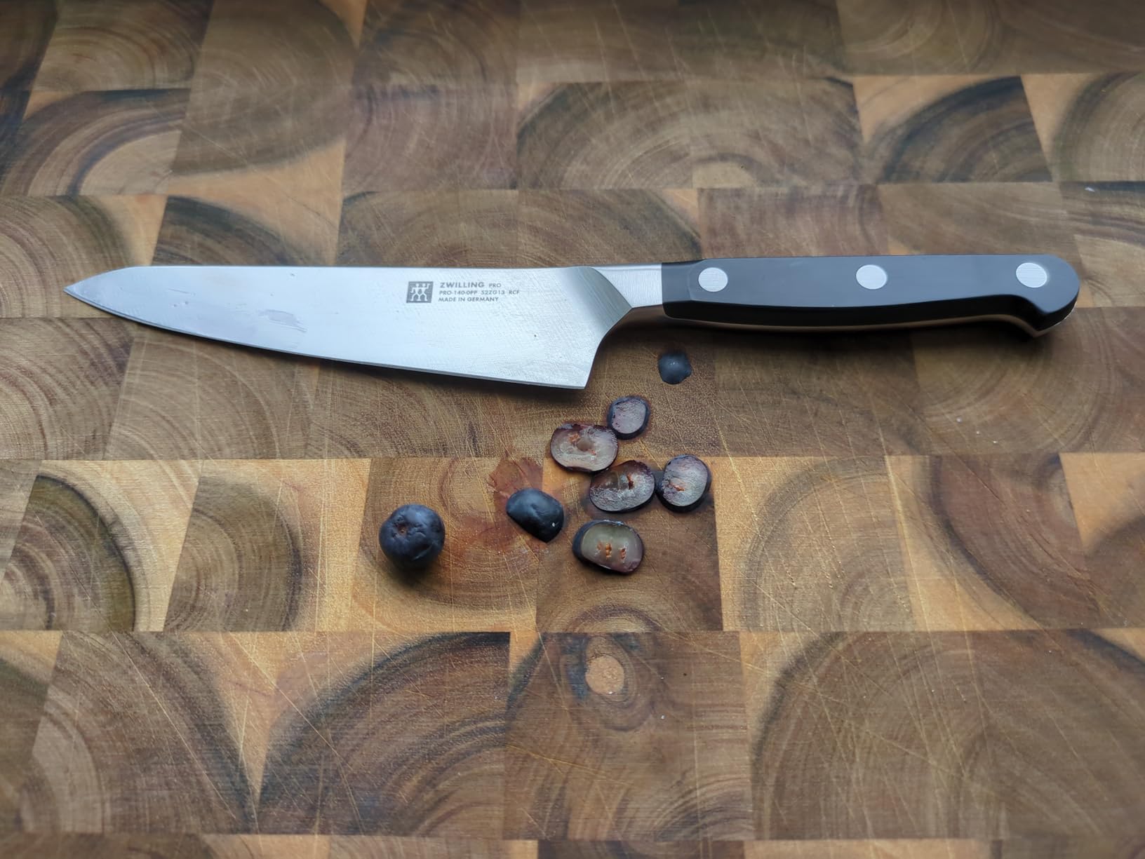 ZWILLING Pro Coltello da Cuoco Compact 14 cm Inox