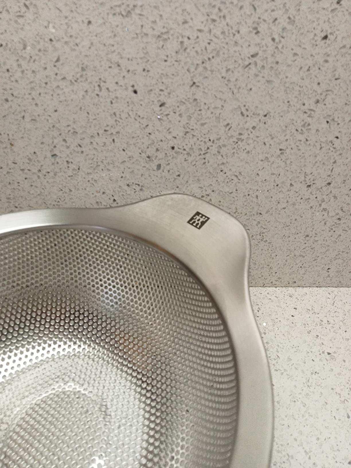 Zwilling Table Colino Acciaio Inox 16 cm con 2 Manici