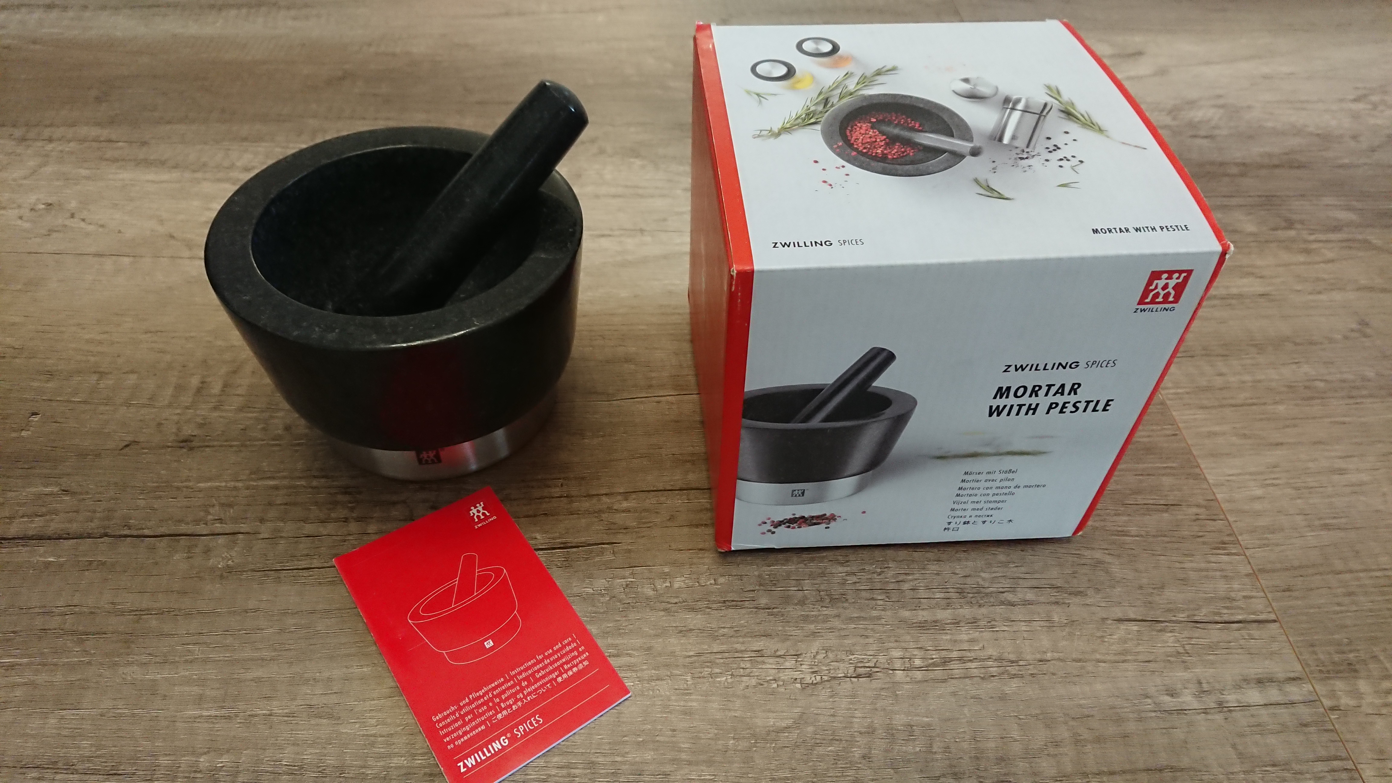 ZWILLING Mortaio Granito Nero con Pestello 11 cm