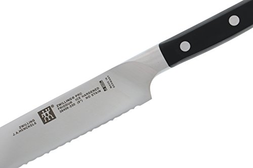 Zwilling Pro coltello pane 23 cm dentato Z15