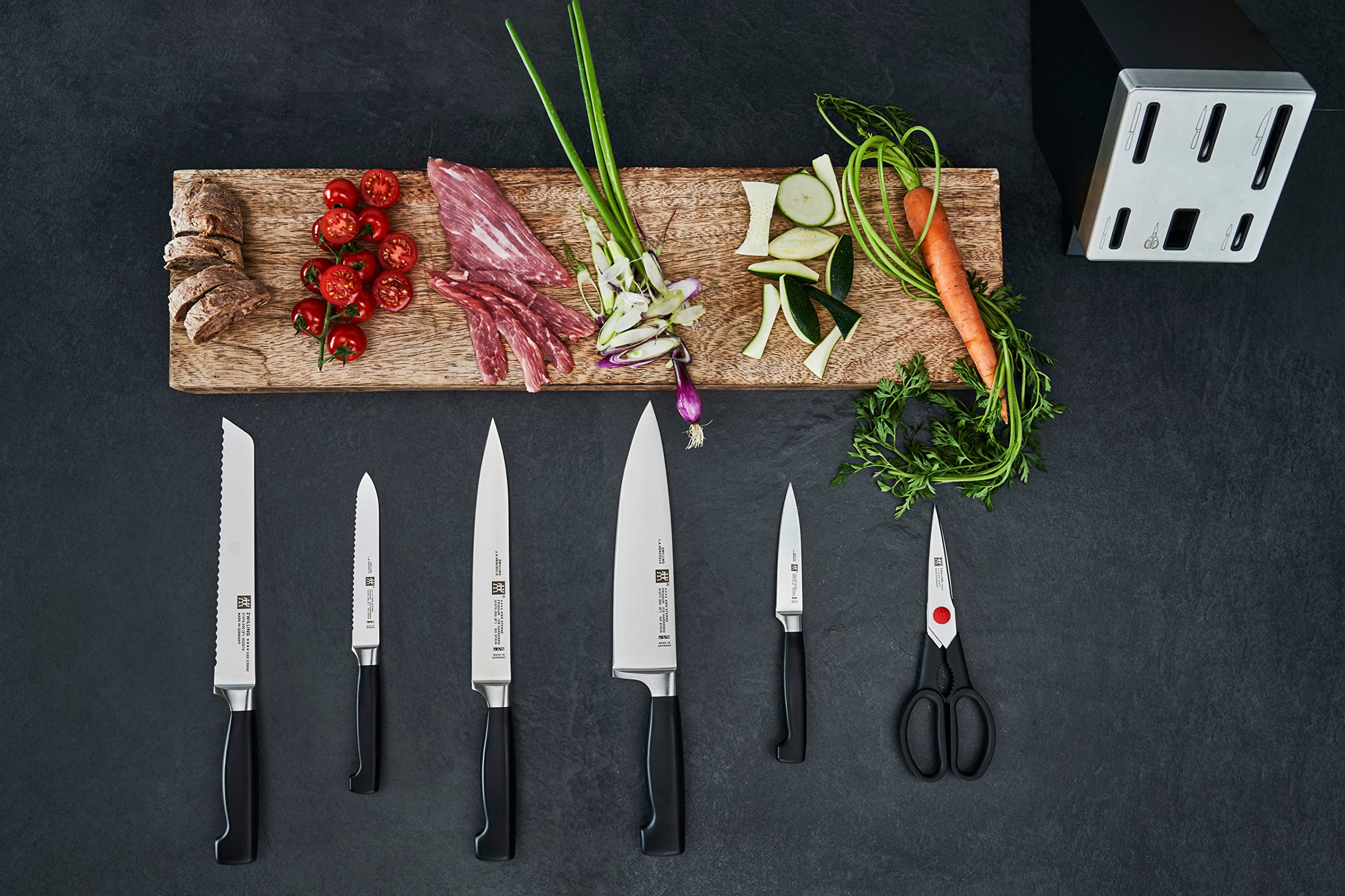 Zwilling Four Star ceppo autoaffilante 7 pezzi nero