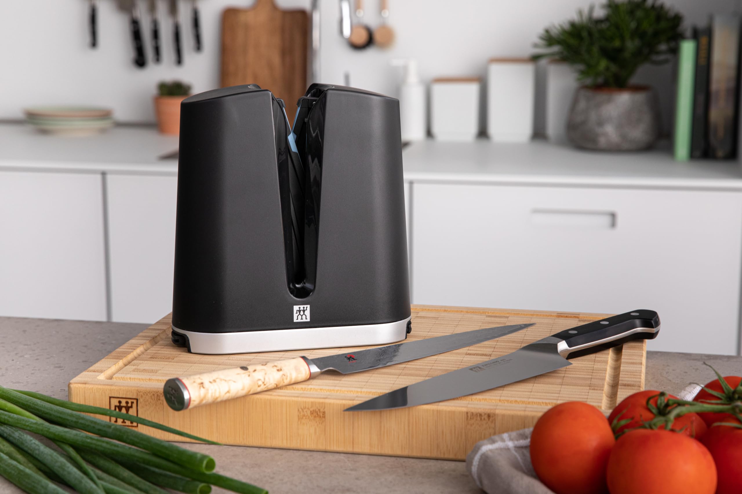 Zwilling V-Edge affilacoltelli ceramica nero lame lisce