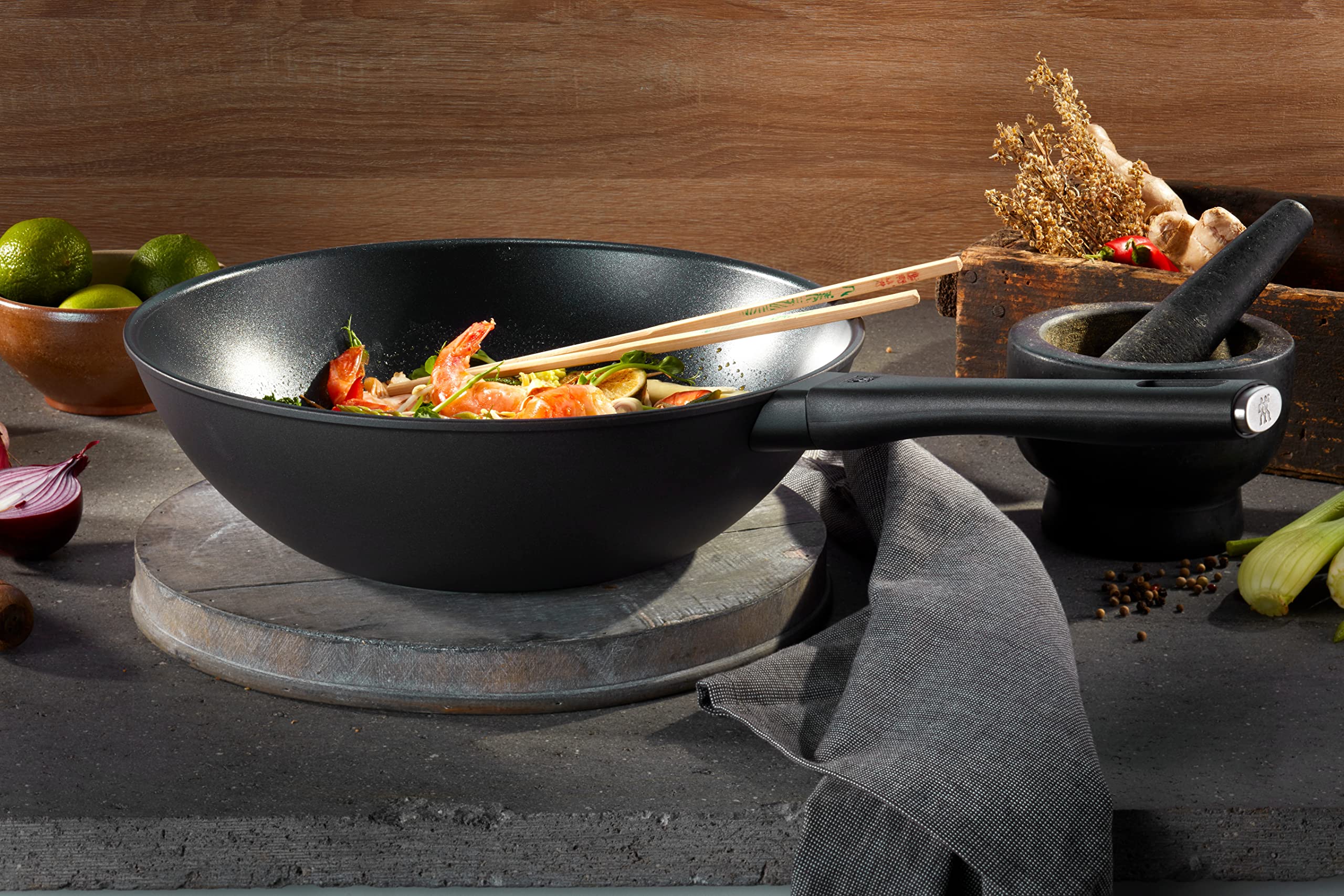 Zwilling Shine Wok antiaderente 30 cm nero a induzione