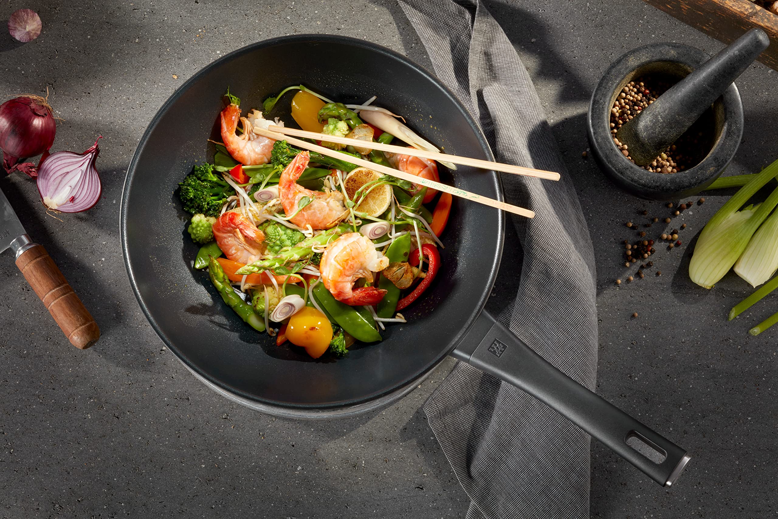Zwilling Shine Wok antiaderente 30 cm nero a induzione