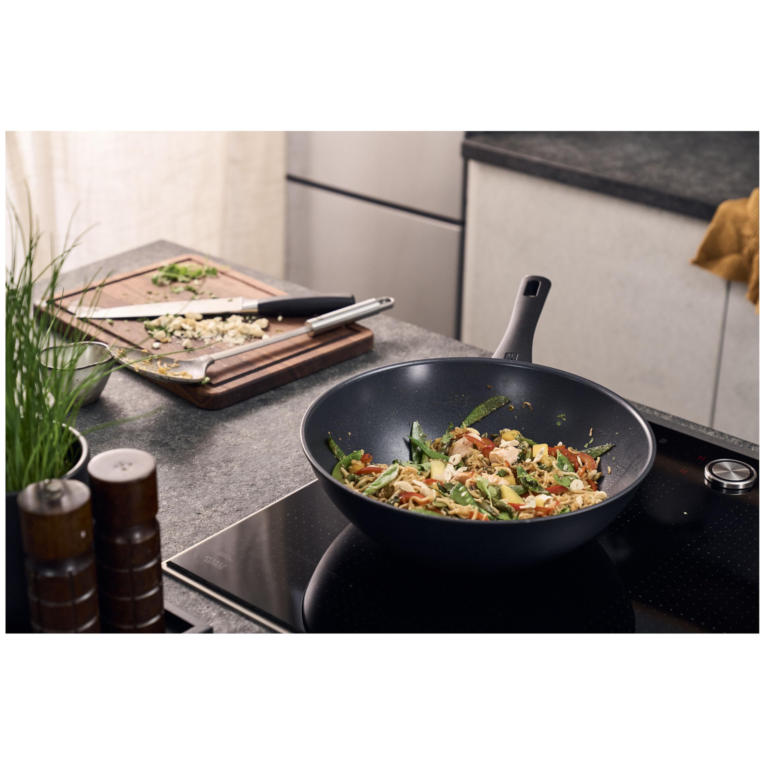 ZWILLING Madura Plus Wok 28 cm Nero Ceramica