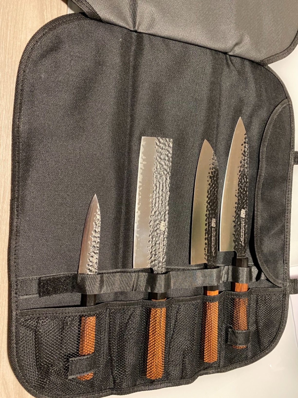 Zwilling Borsa arrotolabile 7 scomparti nero per coltelli