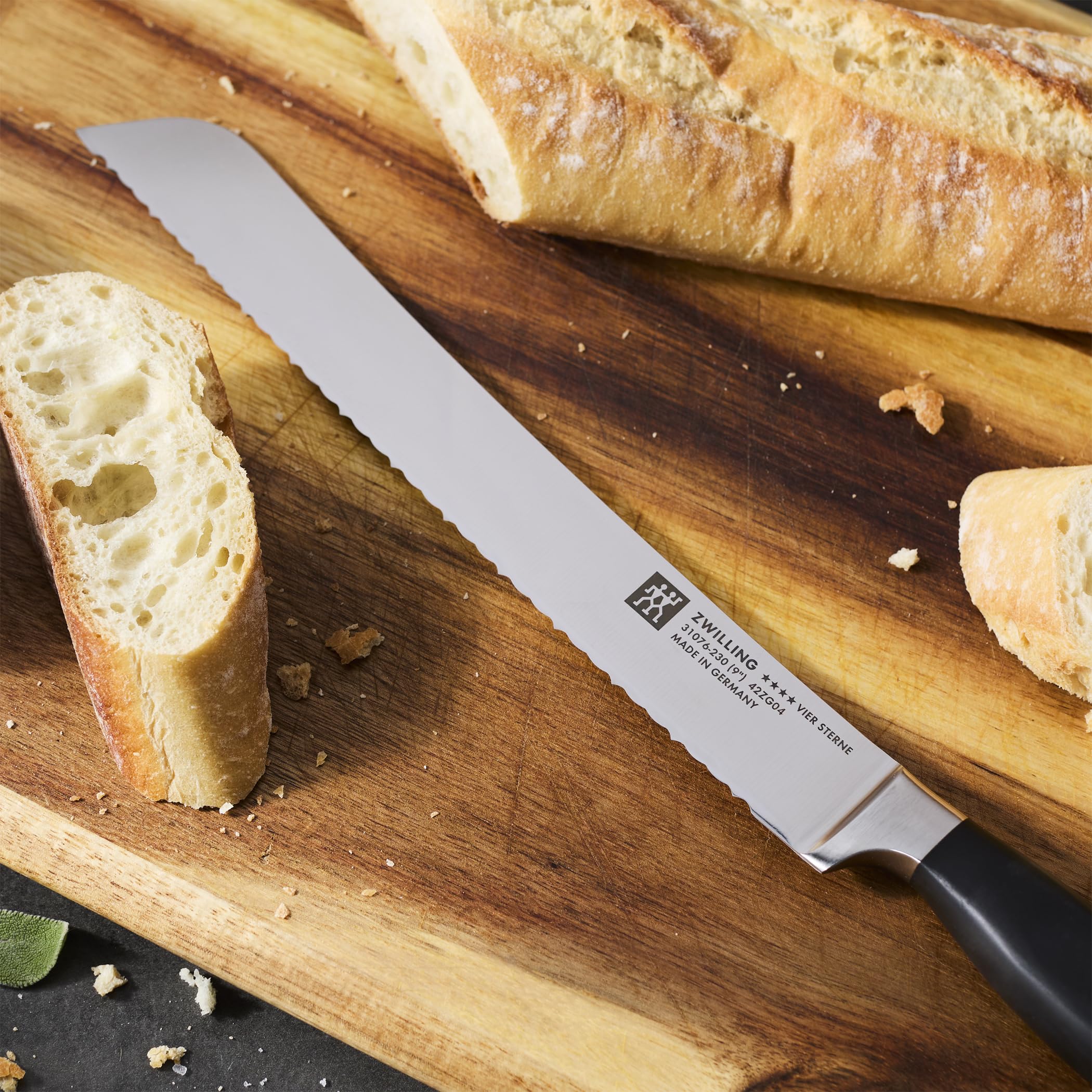Zwilling Four Star coltello pane 22,9 cm forgiato