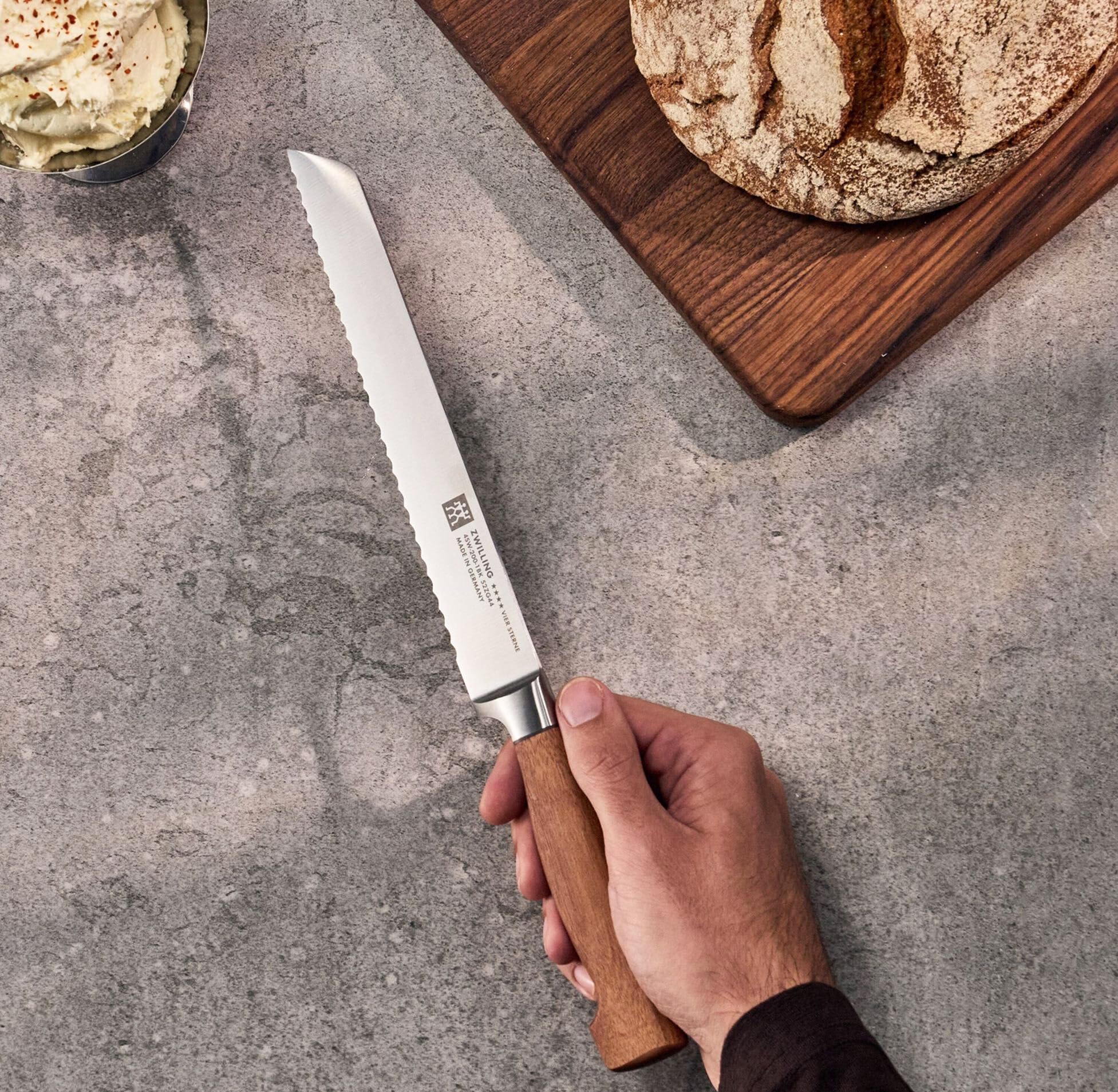 Zwilling Four Stars Coltello Pane 20 cm Kotibé Seghettato