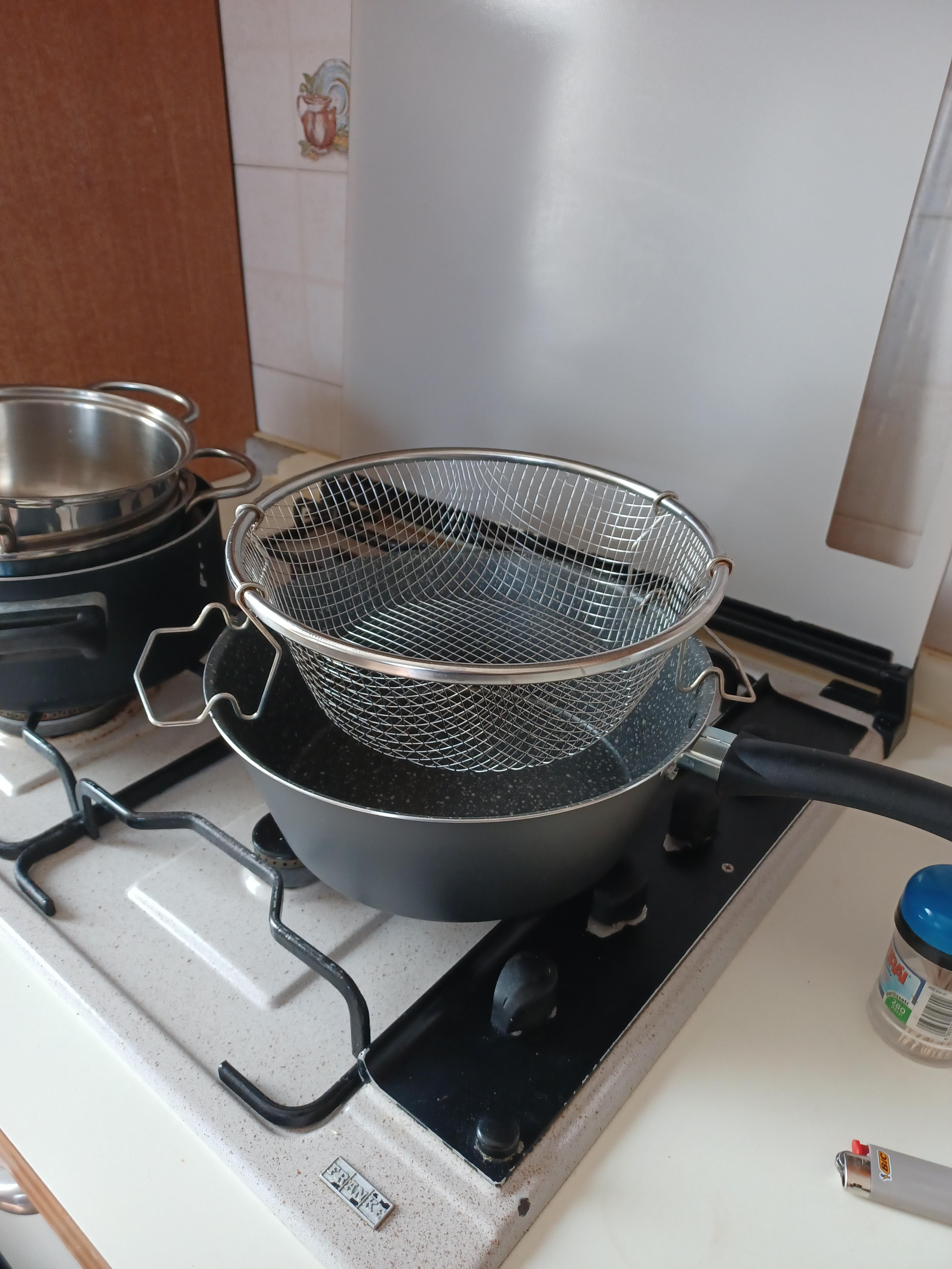 Alluflon Tradizione Italia friggitrice con cestello 24 cm nera