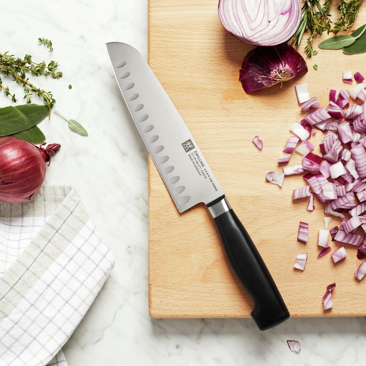 ZWILLING Four Stars Santoku 18 cm alveolato