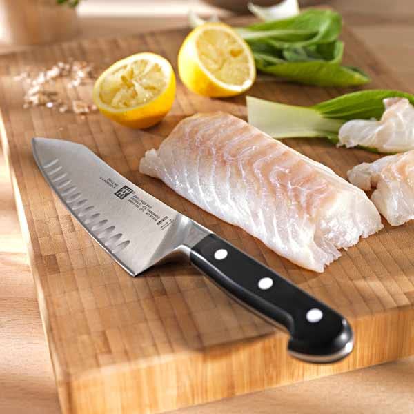 ZWILLING Pro 38408-181 Coltello Santoku 18 cm Forgiato