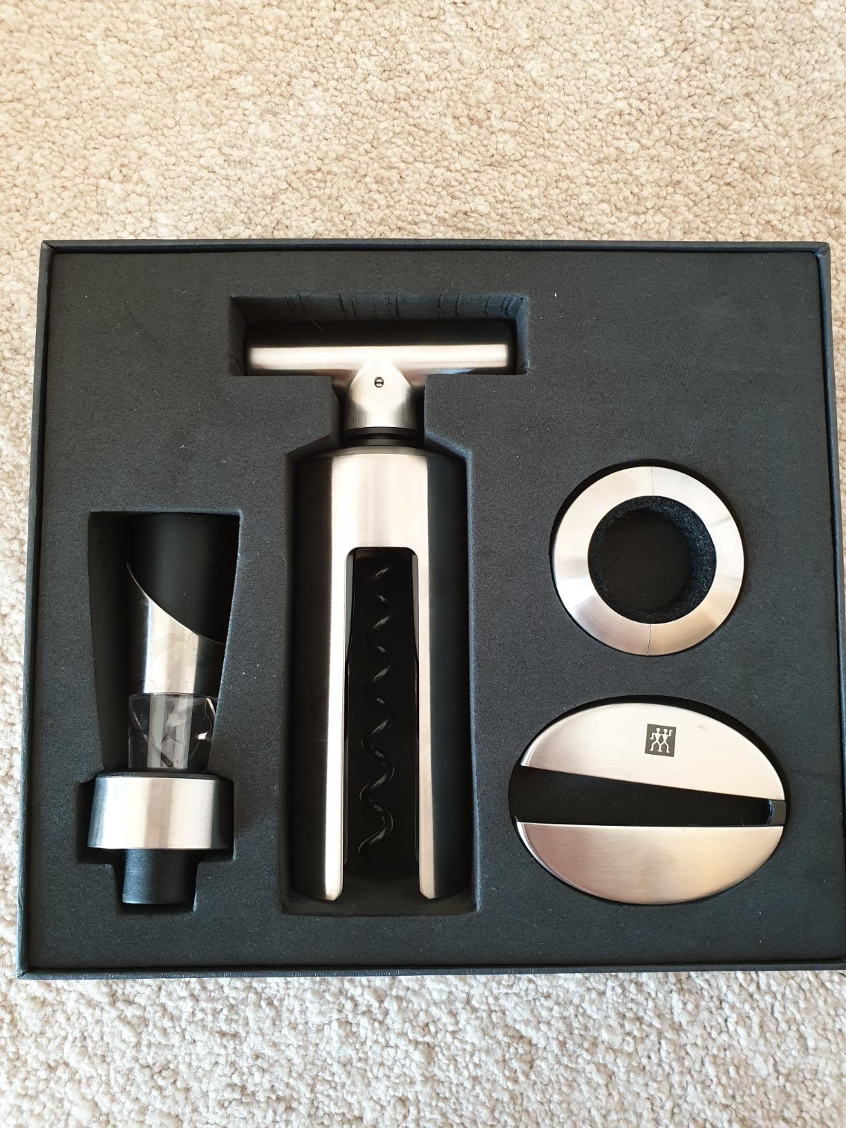 Zwilling Sommelier set vino 4 pezzi 39500-054 acciaio nero